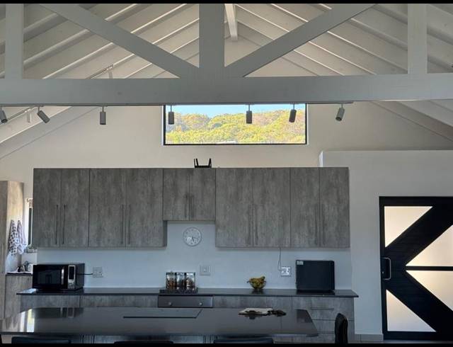 4 BEDROOM HOUSE FOR SALE IN NUM NUM CAPE ESTATE